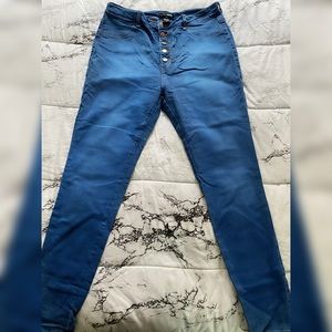 HIGH WAIST FASHIONNOVA skinny jeans